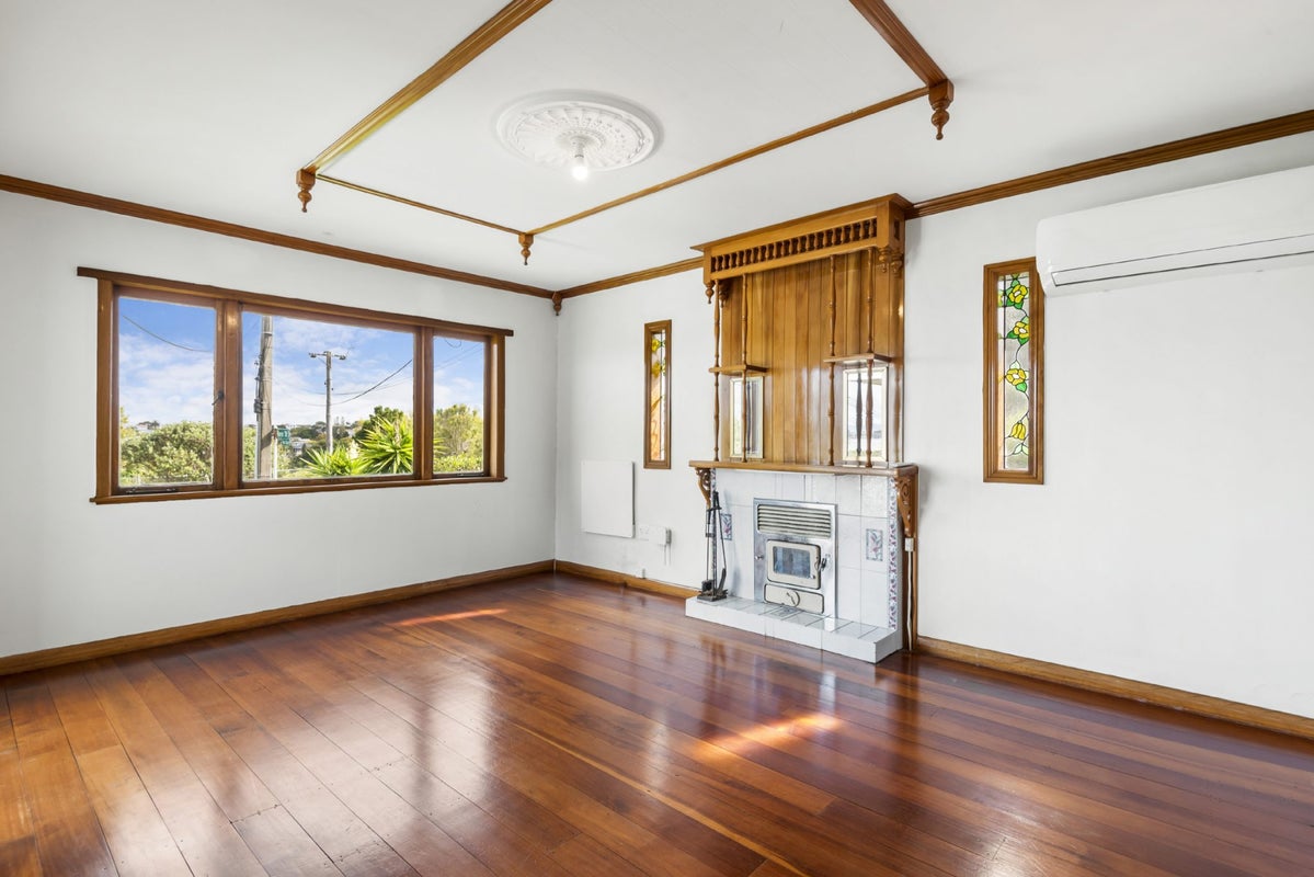 108 Eversleigh Road, Belmont, Auckland - Carousel 2