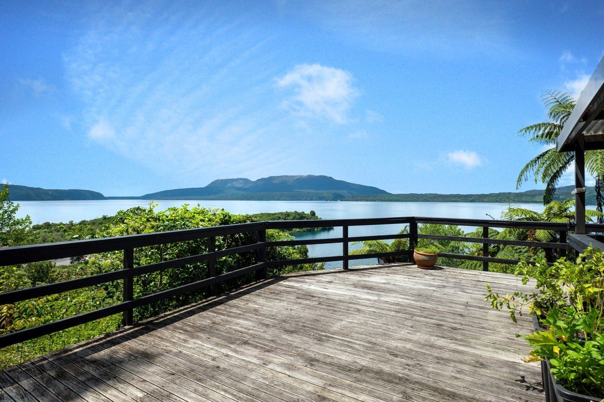 62 Spencer Road, Lake Tarawera, Rotorua - Carousel 1
