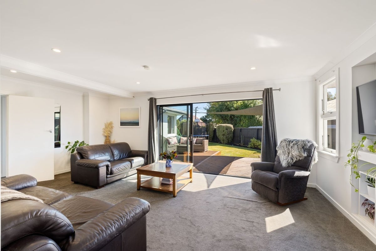 9 Gore Street, Halswell, Christchurch - Carousel 2