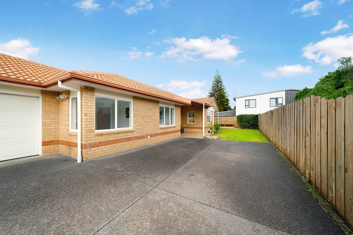 5A Maire Street, Avondale, Auckland - Carousel 1