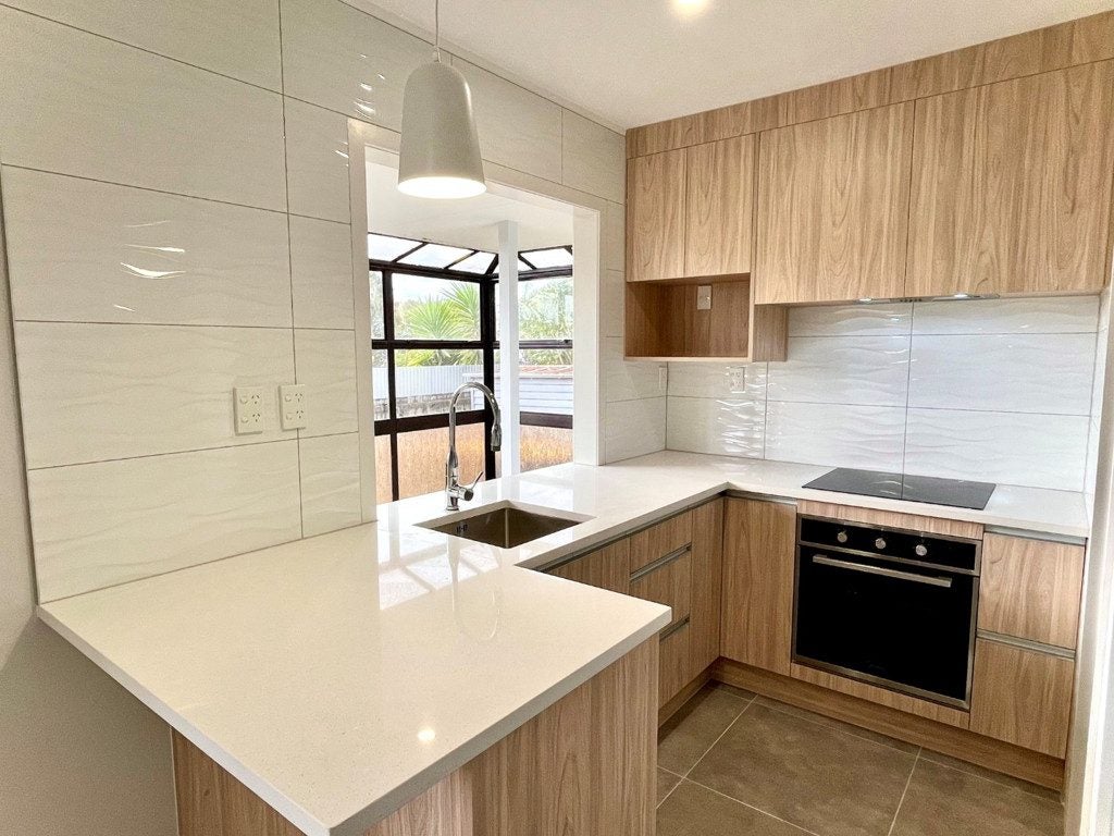 3/13 Copley Street, New Lynn, Auckland - Carousel 2