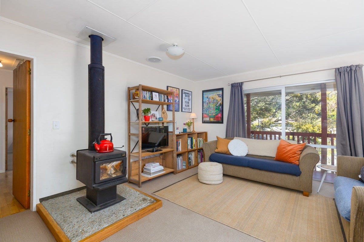 1/27 Larges Lane, The Brook, Nelson - Carousel 2