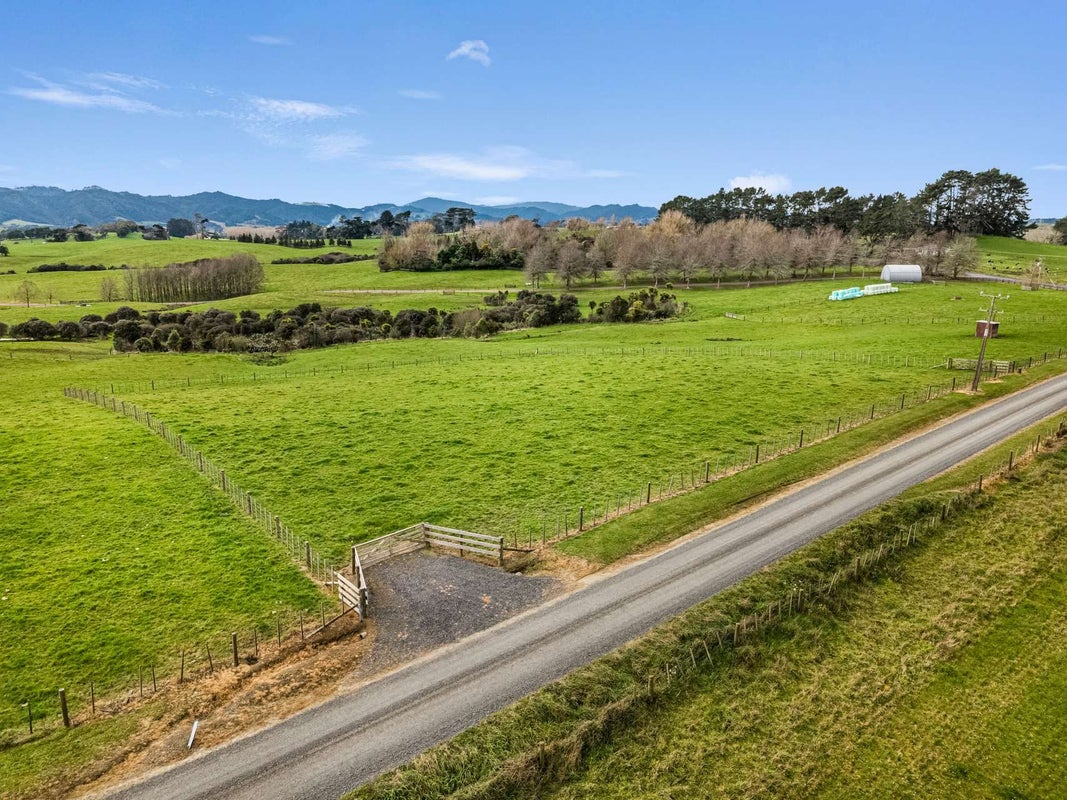 18 King Road, Mercer - Carousel 1