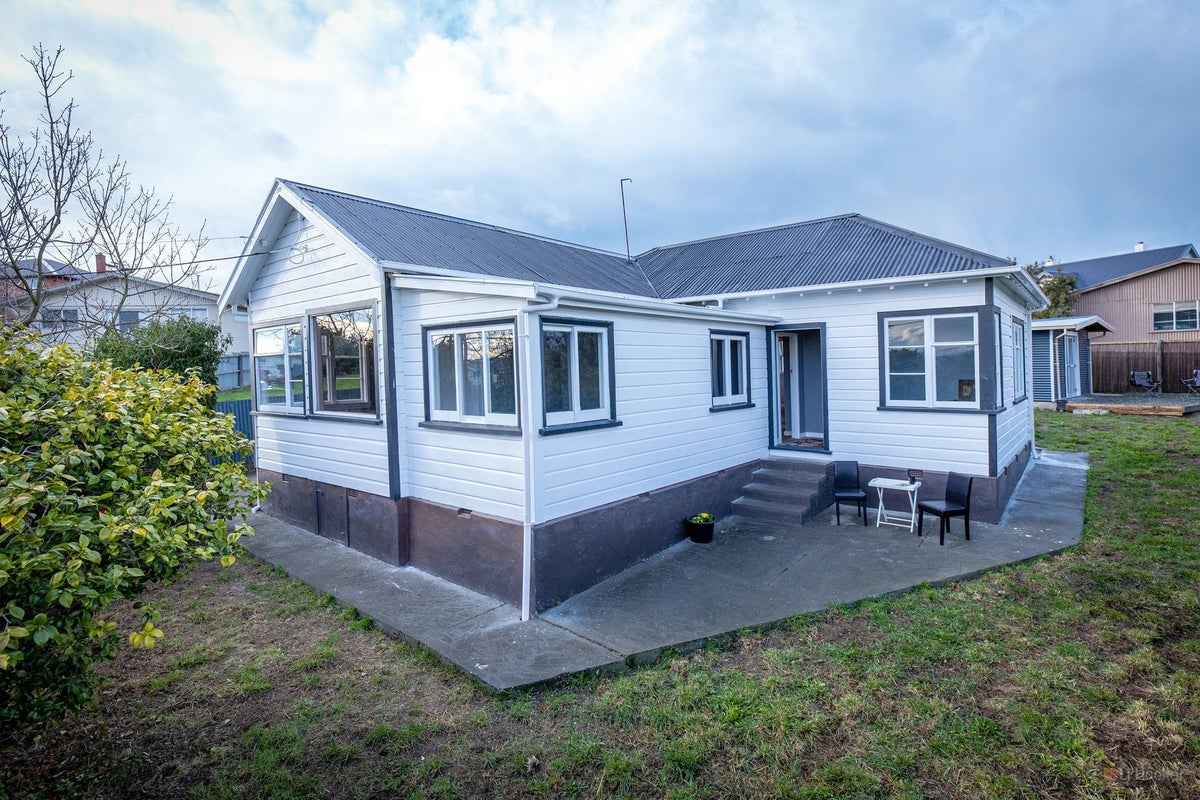 28 Luxmoore Road, Waimataitai, Timaru - Carousel 2
