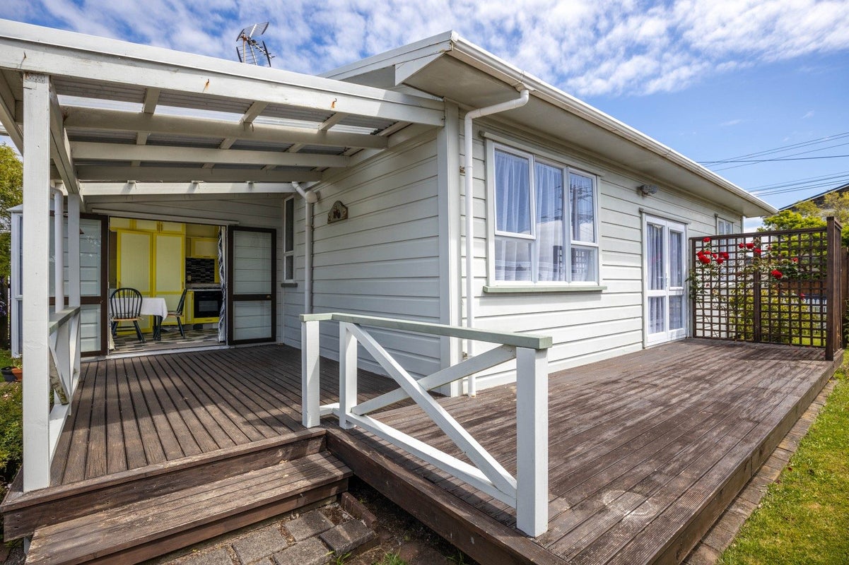 57 Record Street, Fitzroy, New Plymouth - Carousel 25