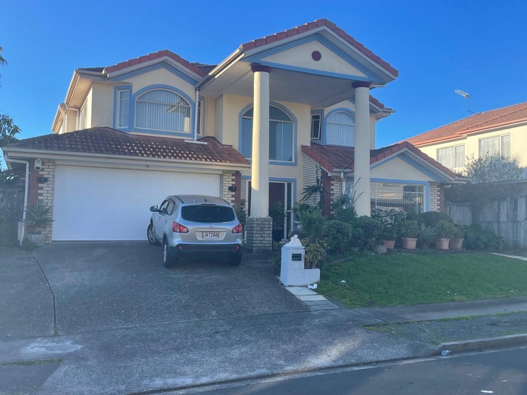10 Agapanthus Place, Flat Bush, Auckland - Carousel 1