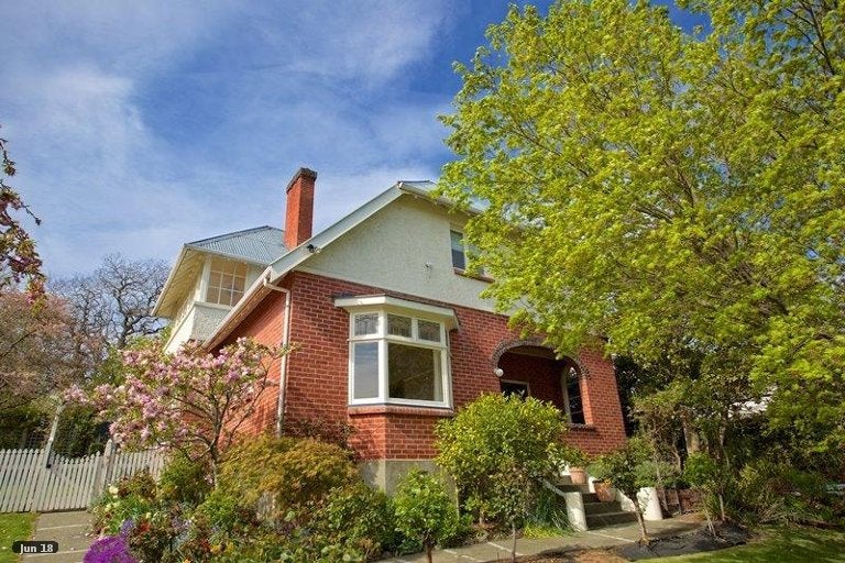 14 Grasmere Street, Waimataitai, Timaru - Carousel 1