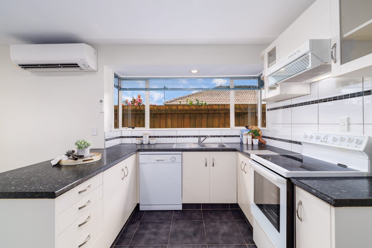 1/53A Tankerville Road, Hoon Hay, Christchurch City, Canterbury - Carousel 2