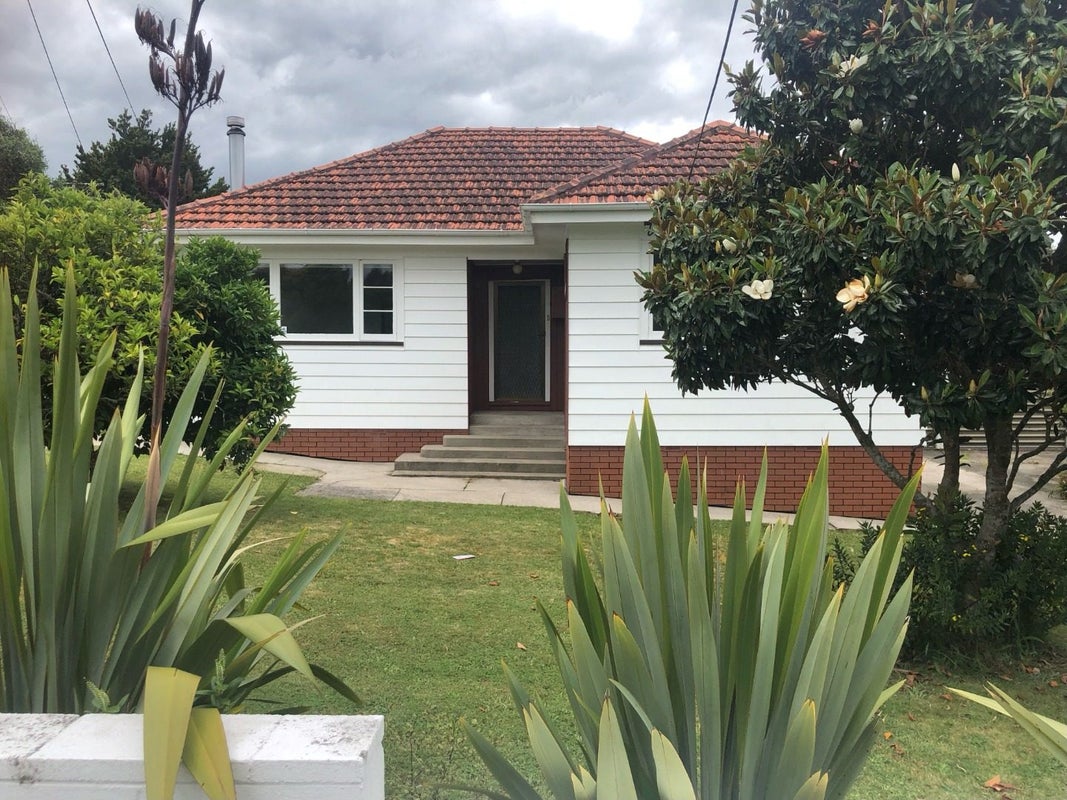 45 Mansel Avenue, Hillcrest, Hamilton - Carousel 1