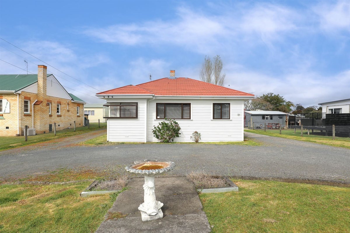 164 Hakanoa Street, Huntly, Huntly - Carousel 35