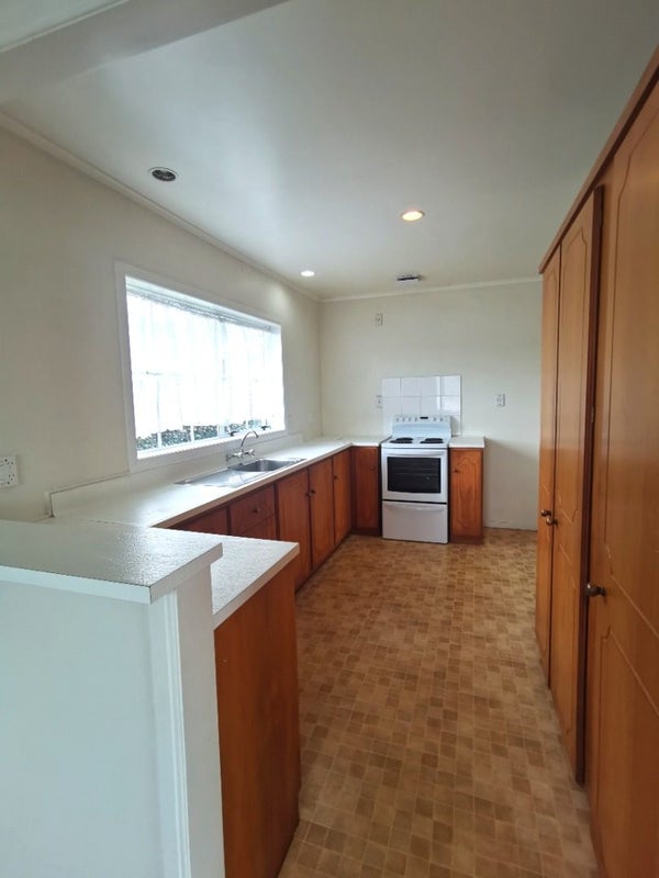 1/471 Blockhouse Bay Road, Blockhouse Bay, Auckland - Carousel 2