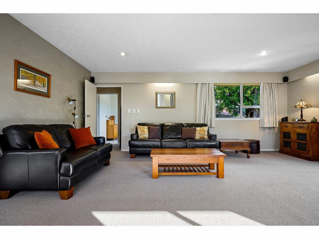 29A Wyatt Place, Russley, Christchurch - Carousel 1