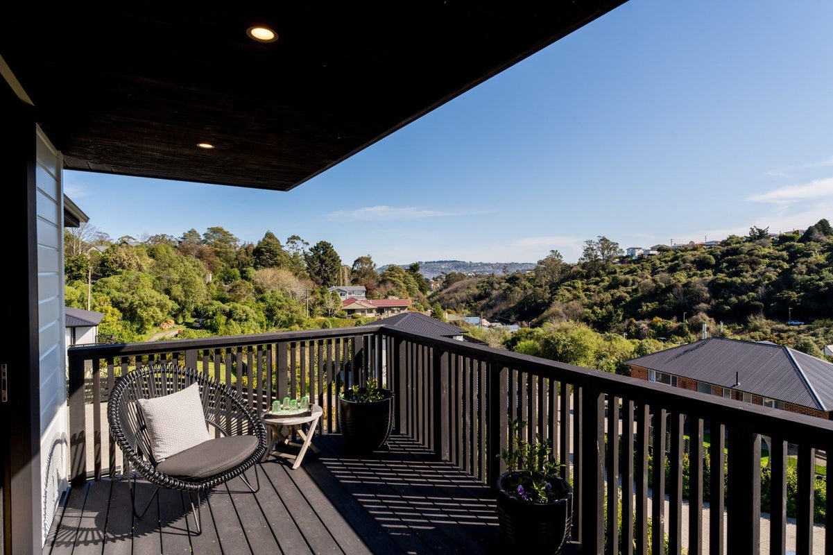24 Brugh Place, Andersons Bay, Dunedin - Carousel 2