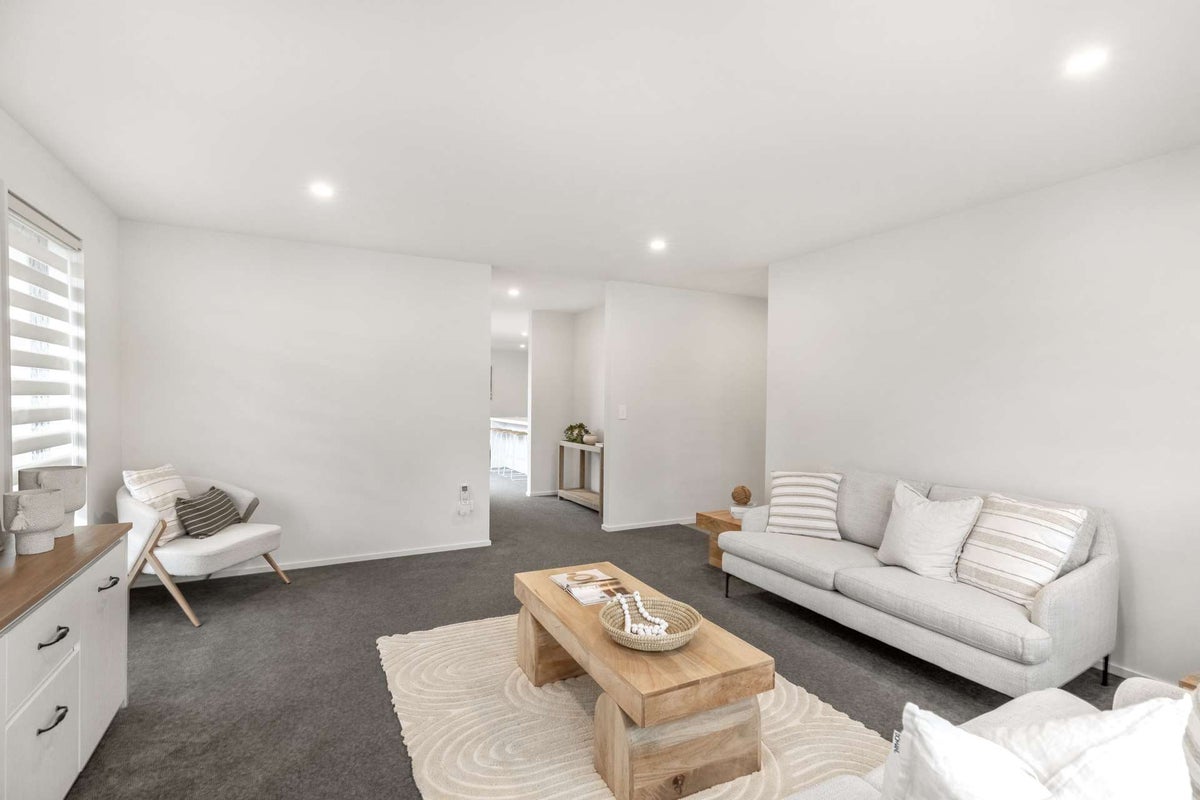 22 Croydon Street, Woodend, Woodend - Carousel 2