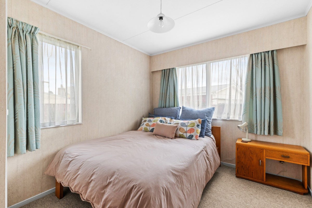 35 Lyttelton Crescent, Tamatea, Napier, Hawke's Bay - Carousel 10