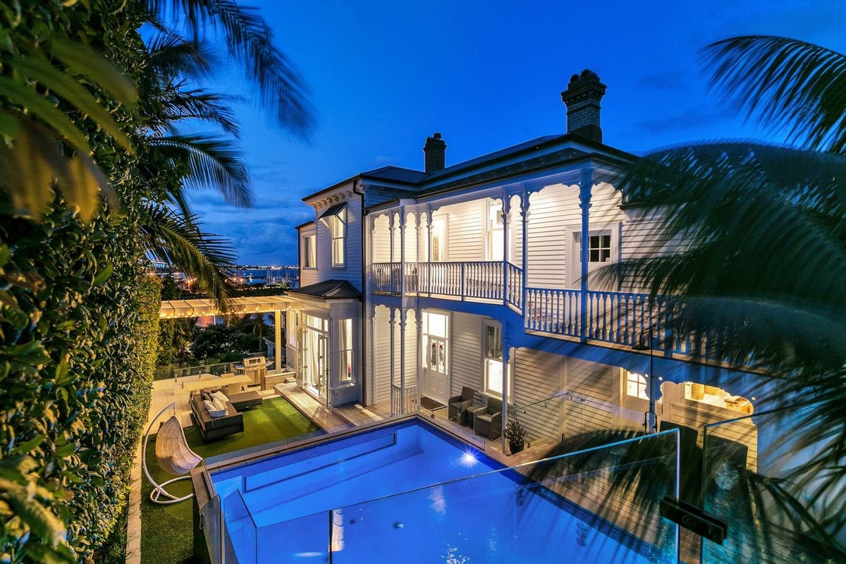 23 London Street, Saint Marys Bay, Auckland - Carousel 1