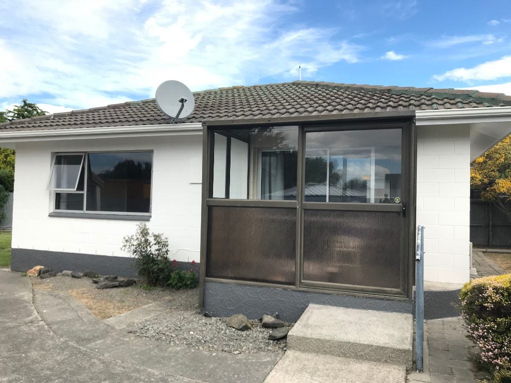 3/181 Springs Road, Hornby, Christchurch - Carousel 1