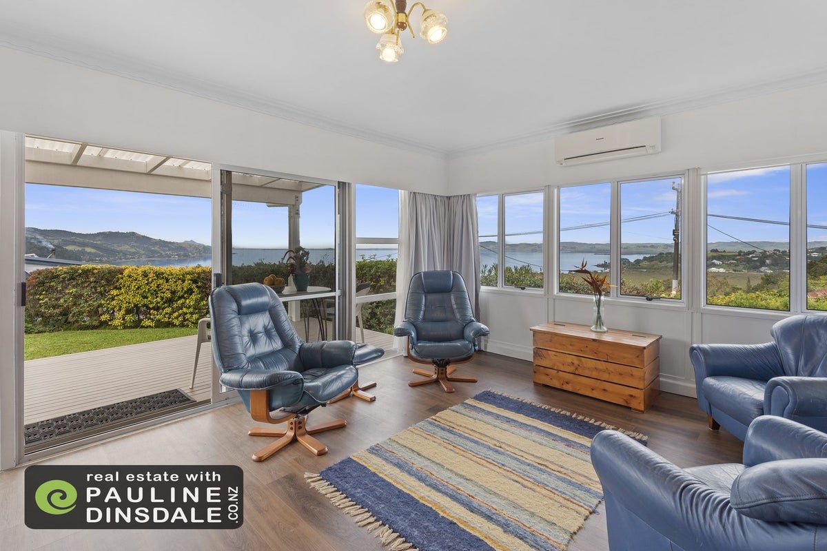 16 Harbour View Road, Onerahi, Whangarei - Carousel 1