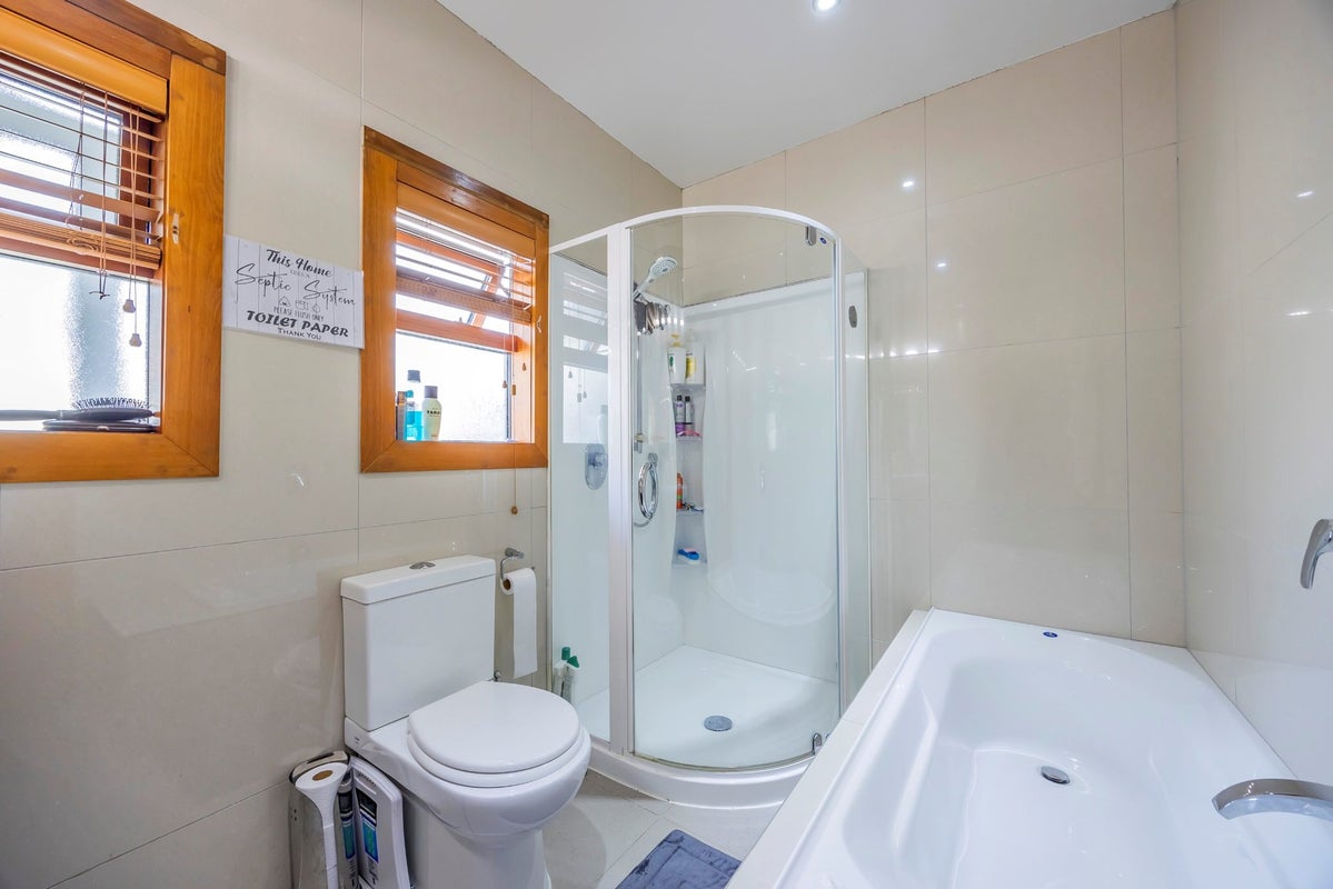 825 Dairy Flat Highway, Albany - Carousel 23