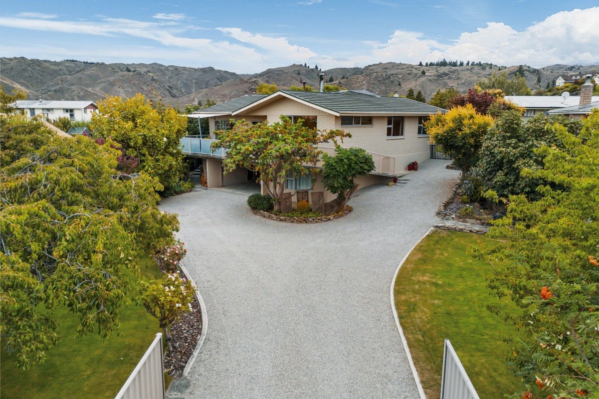 3 Hart Place, Bridge Hill, Alexandra - Carousel 1