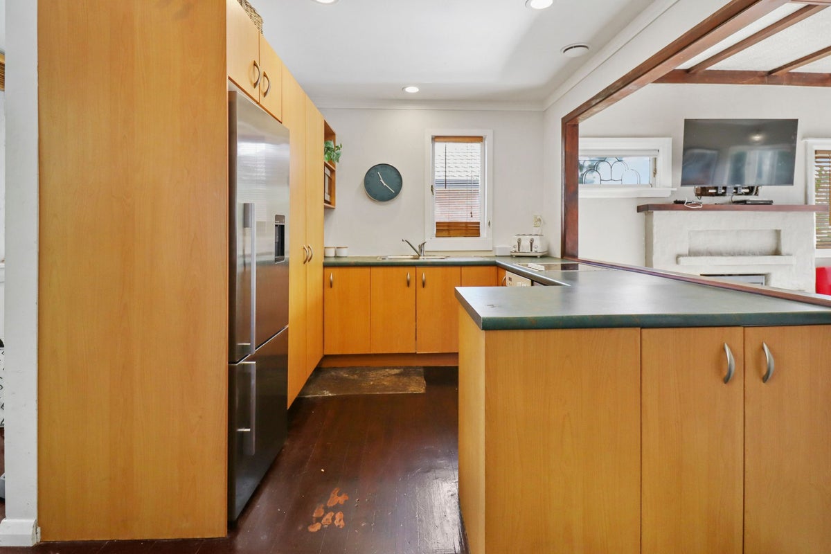 31 Boyd Avenue, Royal Oak, Auckland - Carousel 2