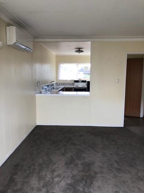 4/21 Vale Road, St Heliers, Auckland - Carousel 2