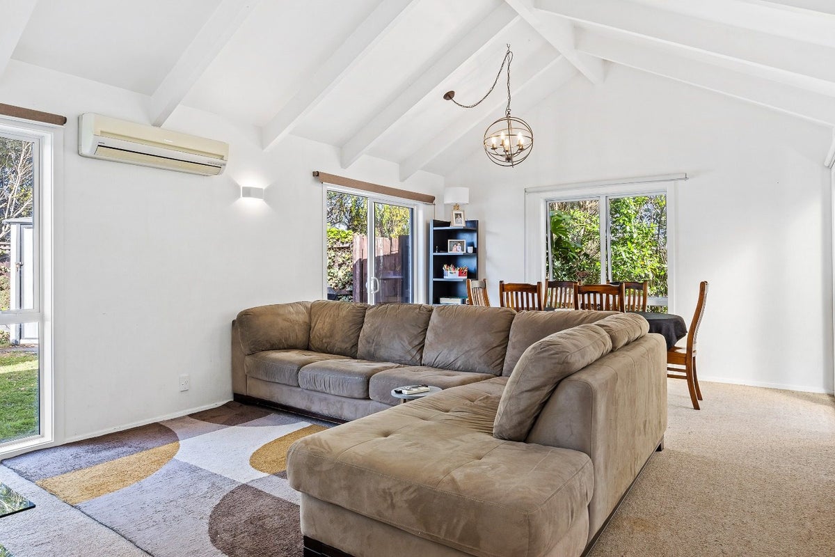 2/34 Greers Road, Burnside, Christchurch - Carousel 2