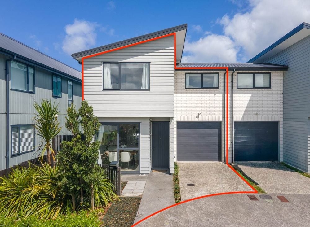 28 Kestrel Place, Wai o Taiki Bay, Auckland - Carousel 1