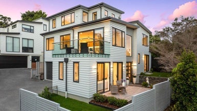 37 Hythe Terrace, Mairangi Bay, Auckland - Carousel 1