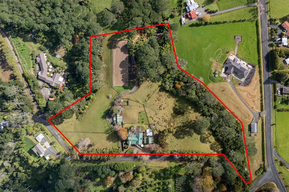 18 Beacon Road, Albany - Carousel 1