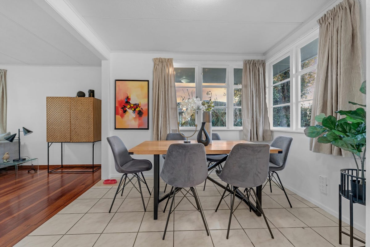 32 Price Crescent, Mount Wellington, Auckland - Carousel 2