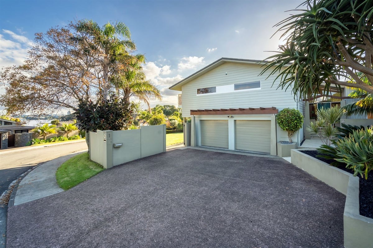 1 Eric Price Avenue, Takapuna, Auckland - Carousel 35