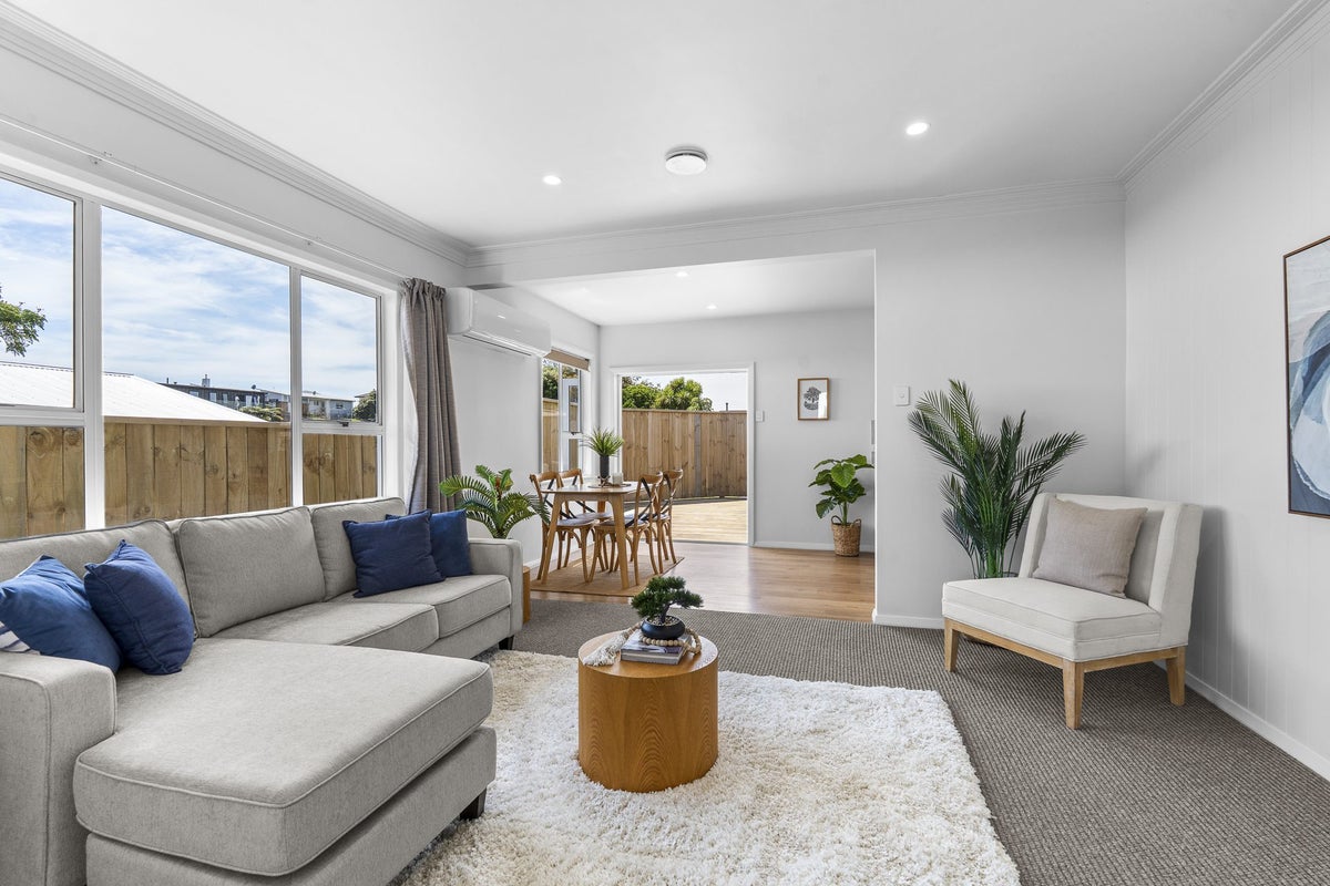 60 Wallath Road, Westown, New Plymouth - Carousel 1
