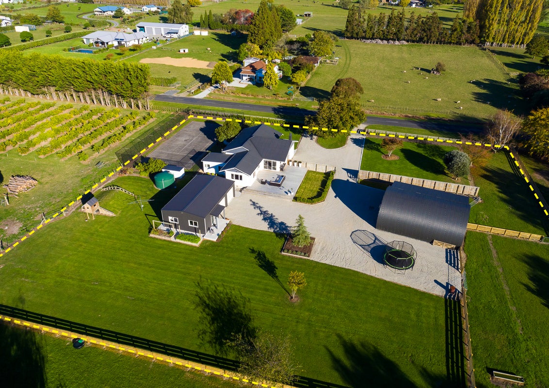 136 Hansen Road, Makauri, Gisborne - Carousel 1