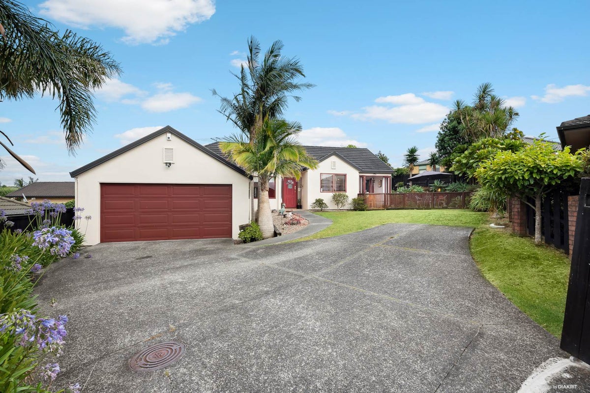 11 Rathmar Drive, Manurewa, Auckland - Carousel 1