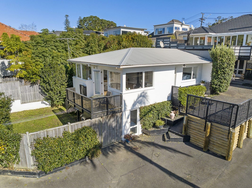 2/148 Kohimarama Road, Kohimarama, Auckland - Carousel 1