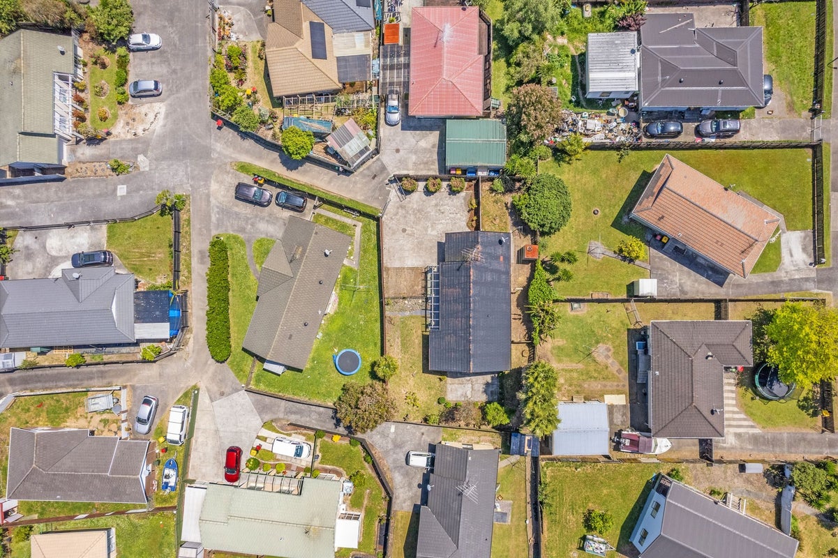 20 Horlicks Place, Randwick Park, Auckland - Carousel 21