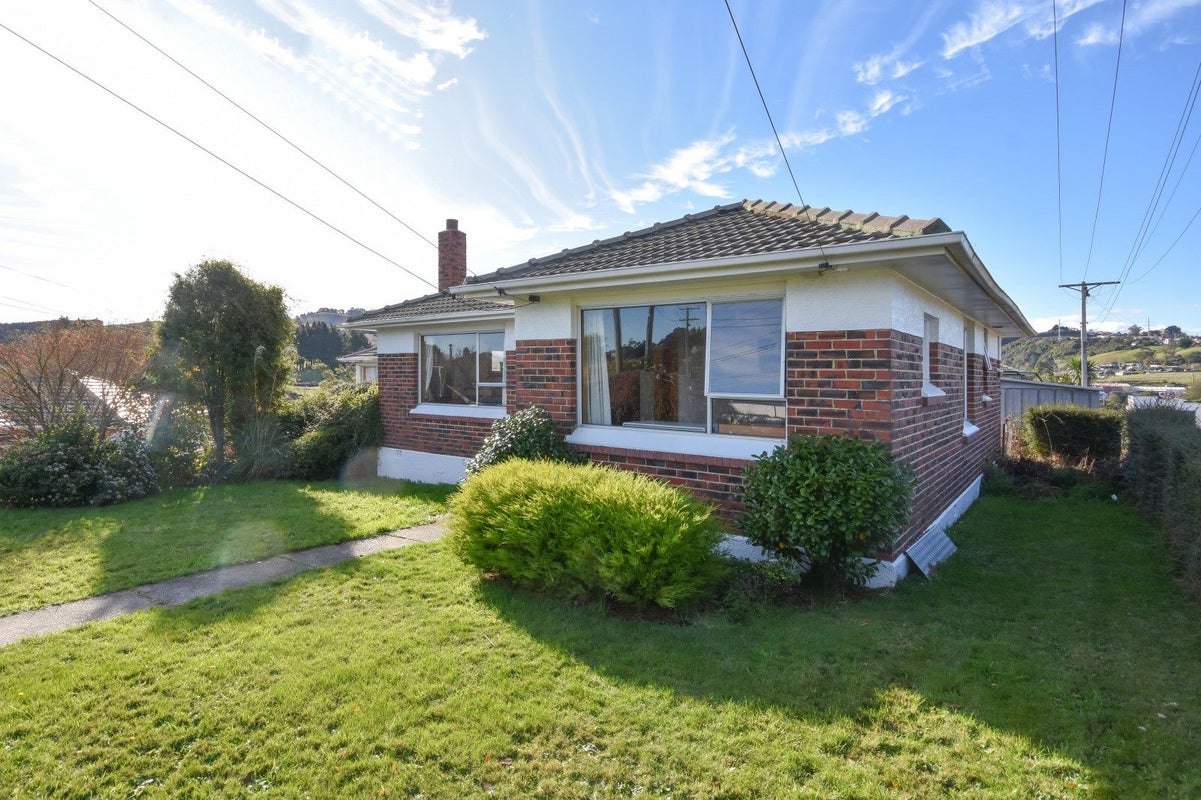 28 Koremata Street, Green Island, Dunedin - Carousel 16