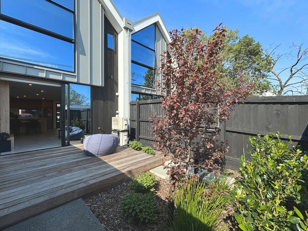 3/7 Ward Street, Addington, Christchurch - Carousel 19