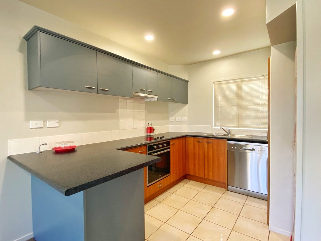 43 Winery Way, Henderson, Auckland - Carousel 2