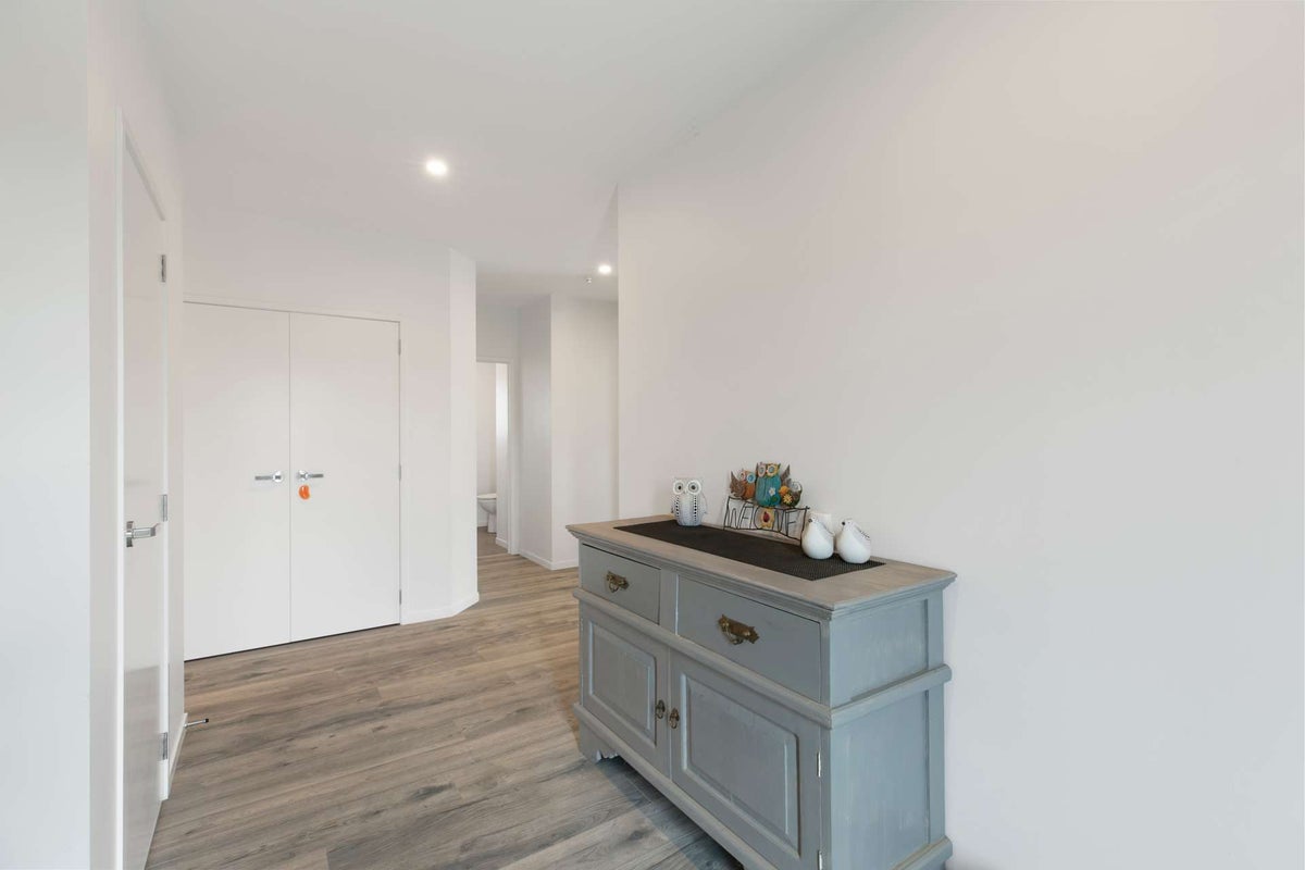 654 WEST COAST RD, Komokriki, Auckland - Carousel 21