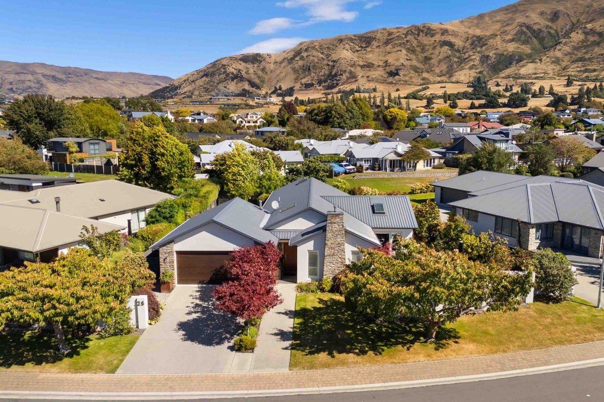 25 Stonebrook Drive, Wanaka - Carousel 2