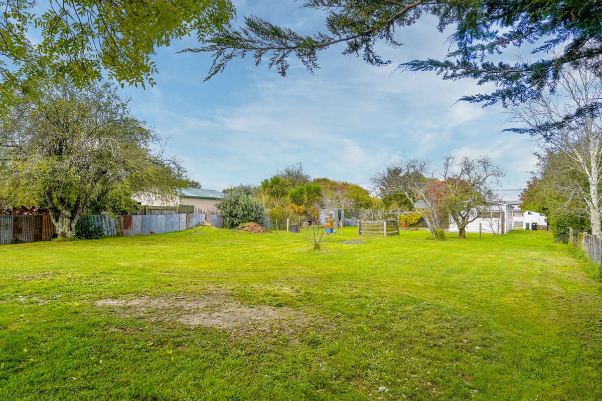 6 Makoura Road, Masterton - Carousel 26