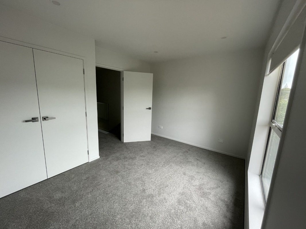 119C Sycamore Drive, Sunnynook, Auckland - Carousel 2