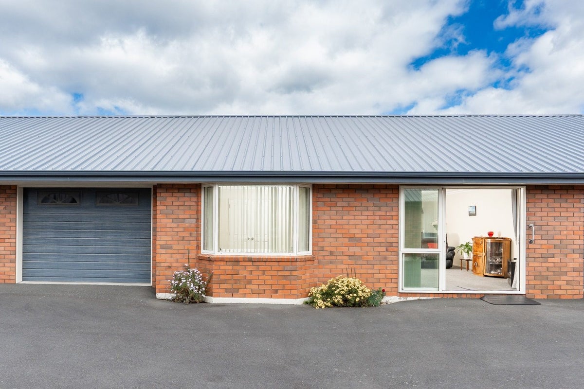 5/4 Reid Avenue, Mosgiel, Mosgiel - Carousel 1