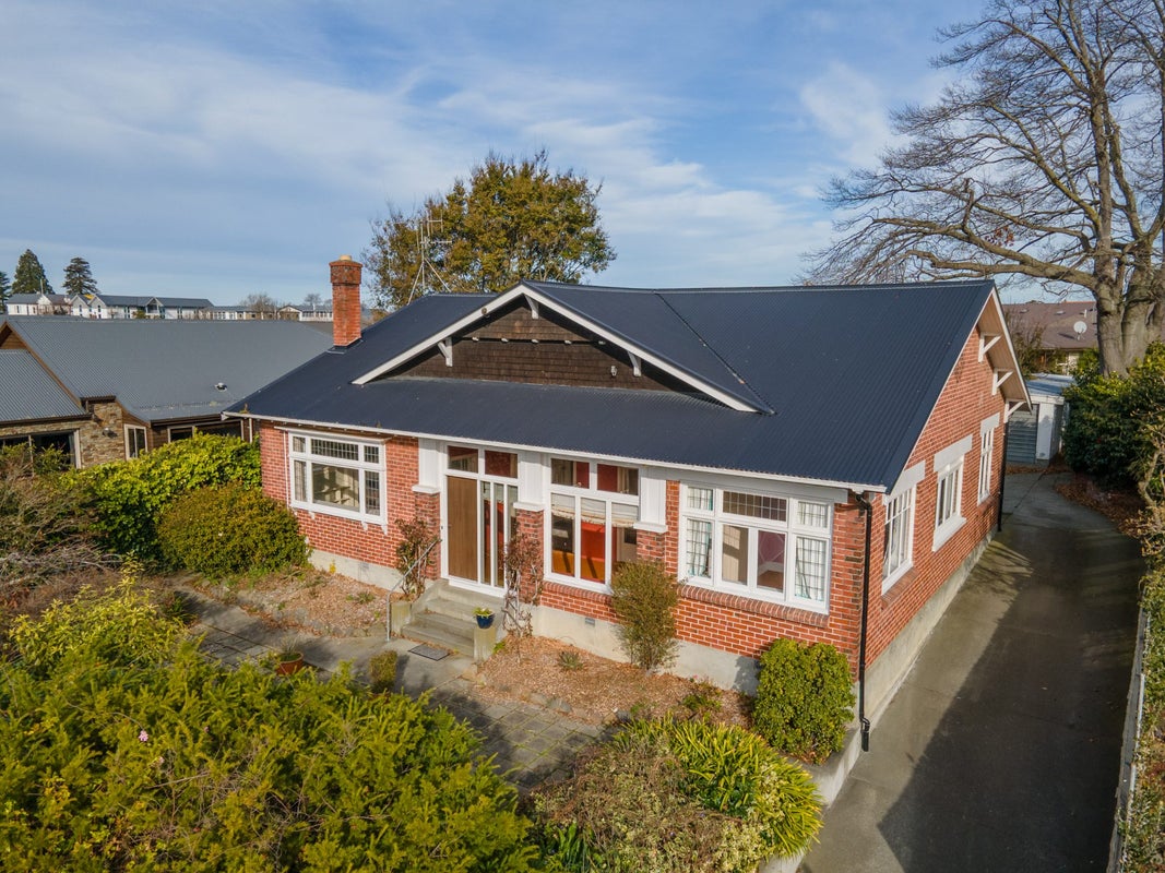 8 Orbell Street, Highfield, Timaru - Carousel 1