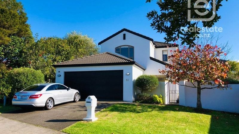 61 Santa Ana Drive, Dannemora, Auckland - Carousel 1