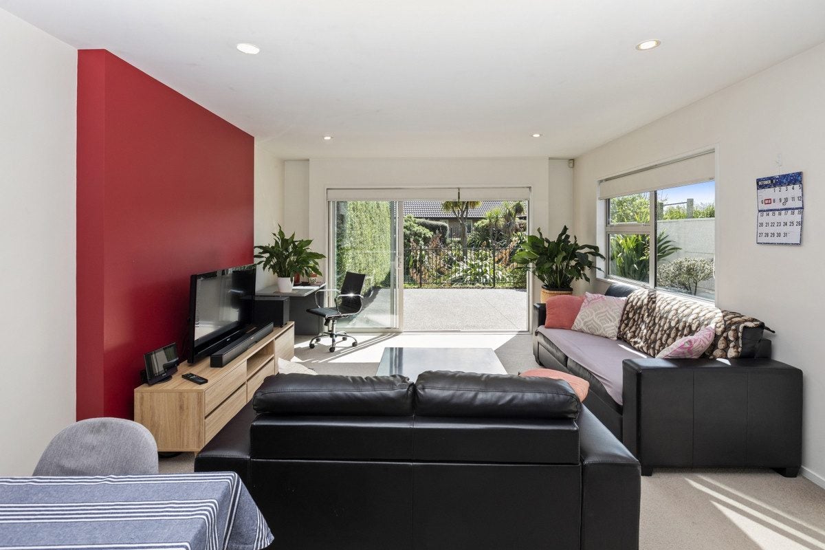 6 Seager Lane, Hillmorton, Christchurch - Carousel 2