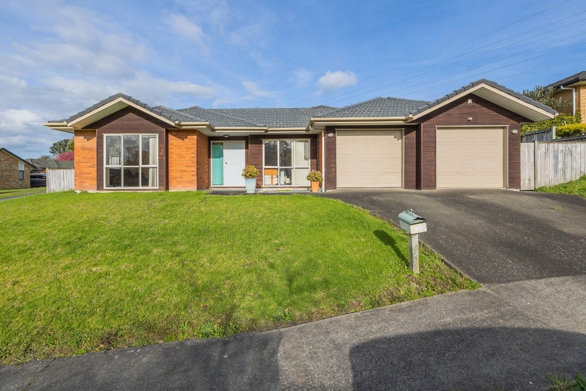 44 Cartmel Avenue, Massey, Auckland - Carousel 2