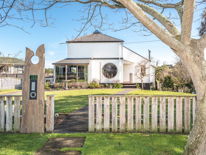 76 Putiki Drive, Putiki, Whanganui - Carousel 1